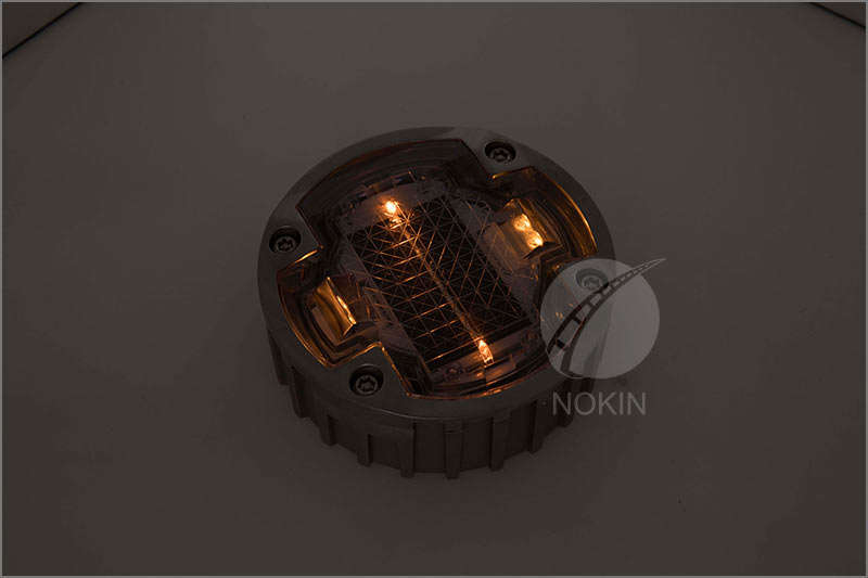 embedded-solar-road-stud