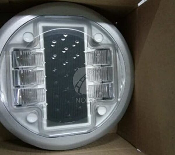 LED Embedded Solar Road Stud in Haihua Island Bridge