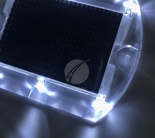 Solar Road Stud Can Outline City Roads Well