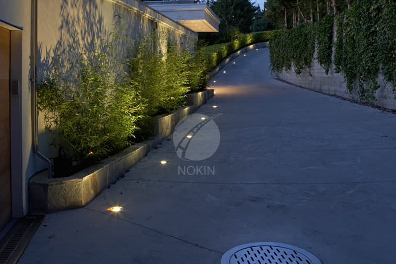 solar powered road reflectors