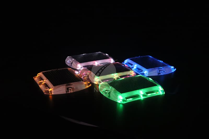 solar powered road studs