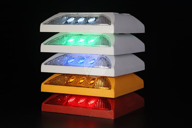 solar powered road studs